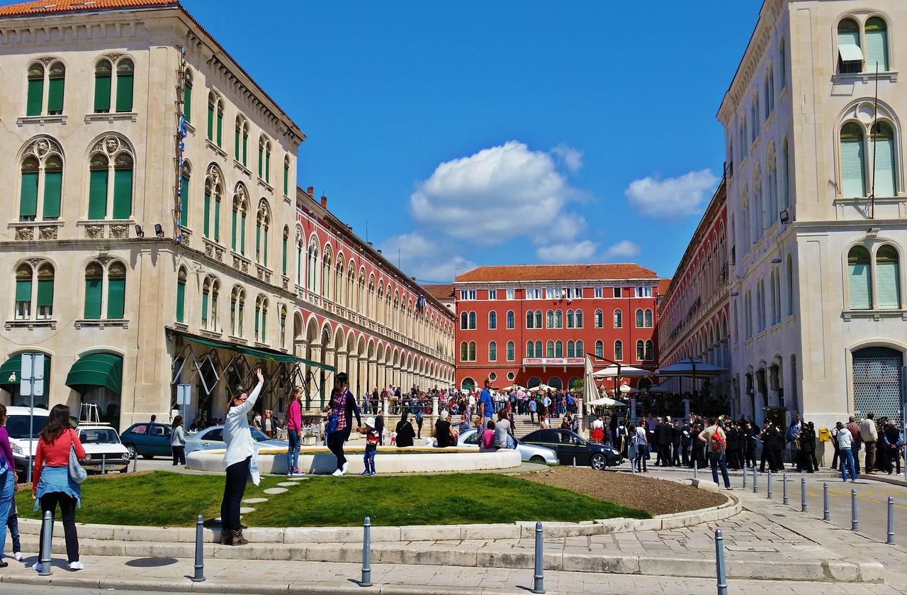 Apartments Emi Сплит Екстериор снимка